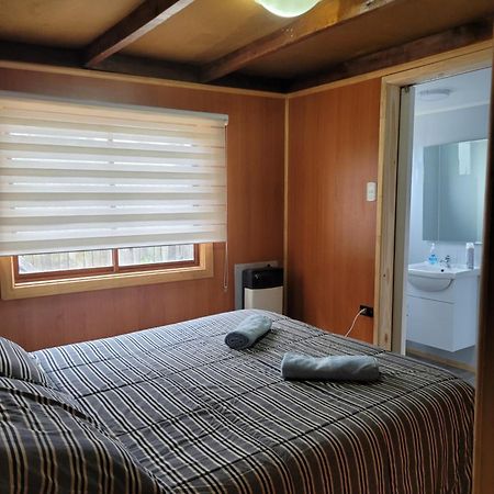 Hostal Traveltour El Campesino プエルト・ナタレス エクステリア 写真