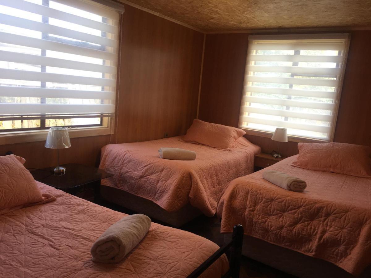 Hostal Traveltour El Campesino プエルト・ナタレス エクステリア 写真